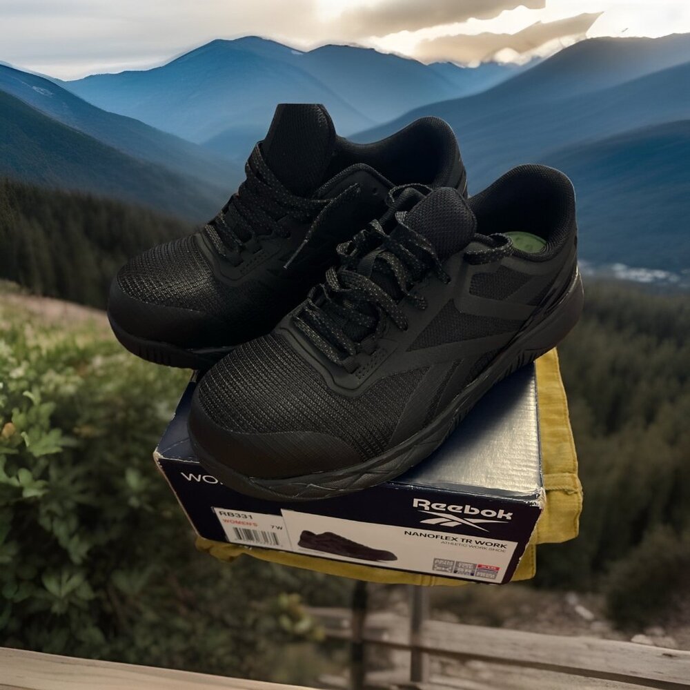 Reebok Work Nanoflex TR RB331 Women Sz 7W Black Composite Toe Work Shoes KHD1275